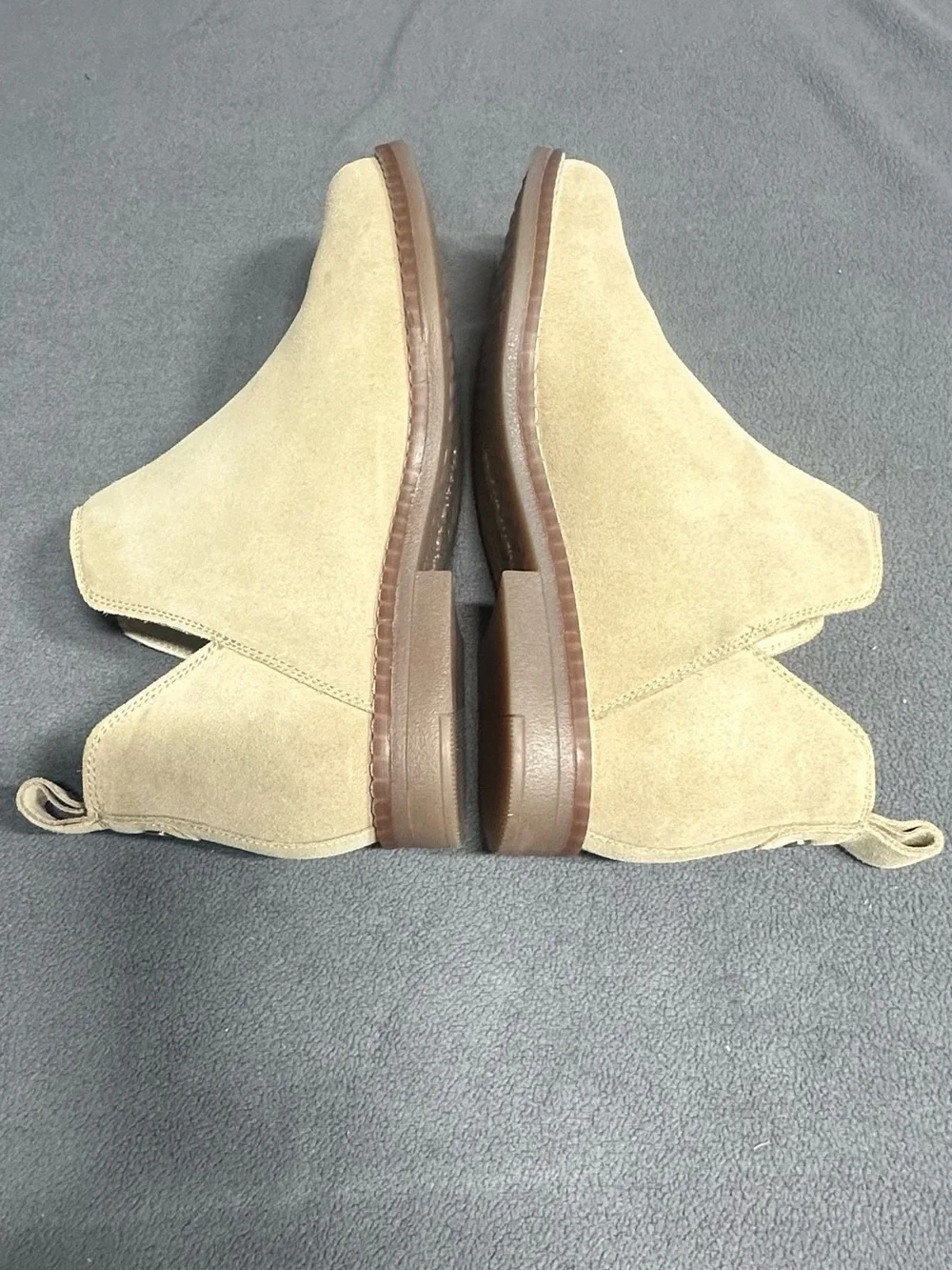 Hush Puppies Suede Chelsea Ankle Boots in Sand/Tan